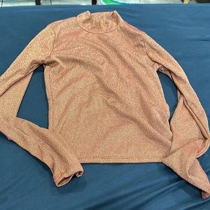 slight turtleneck long sleeve